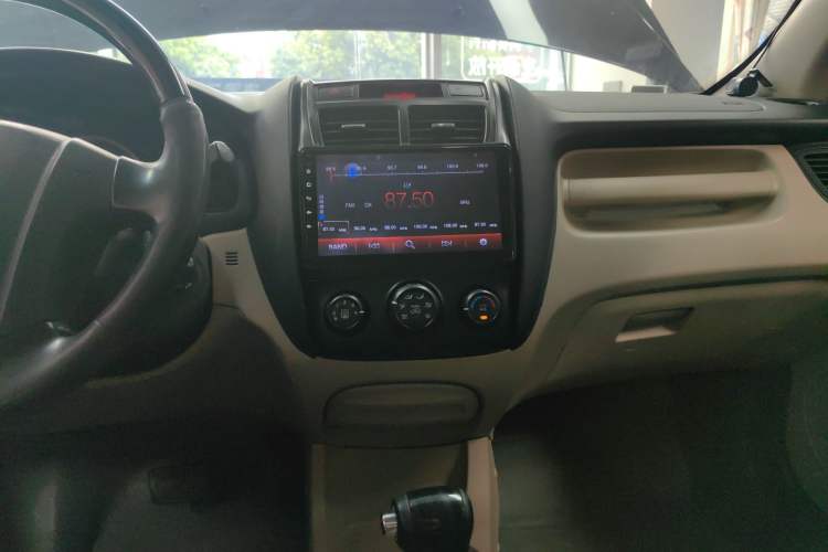Used Kia Sportage 2013 2.0L Automatic Two-Wheel Drive GL Trim Audio And AC Panel