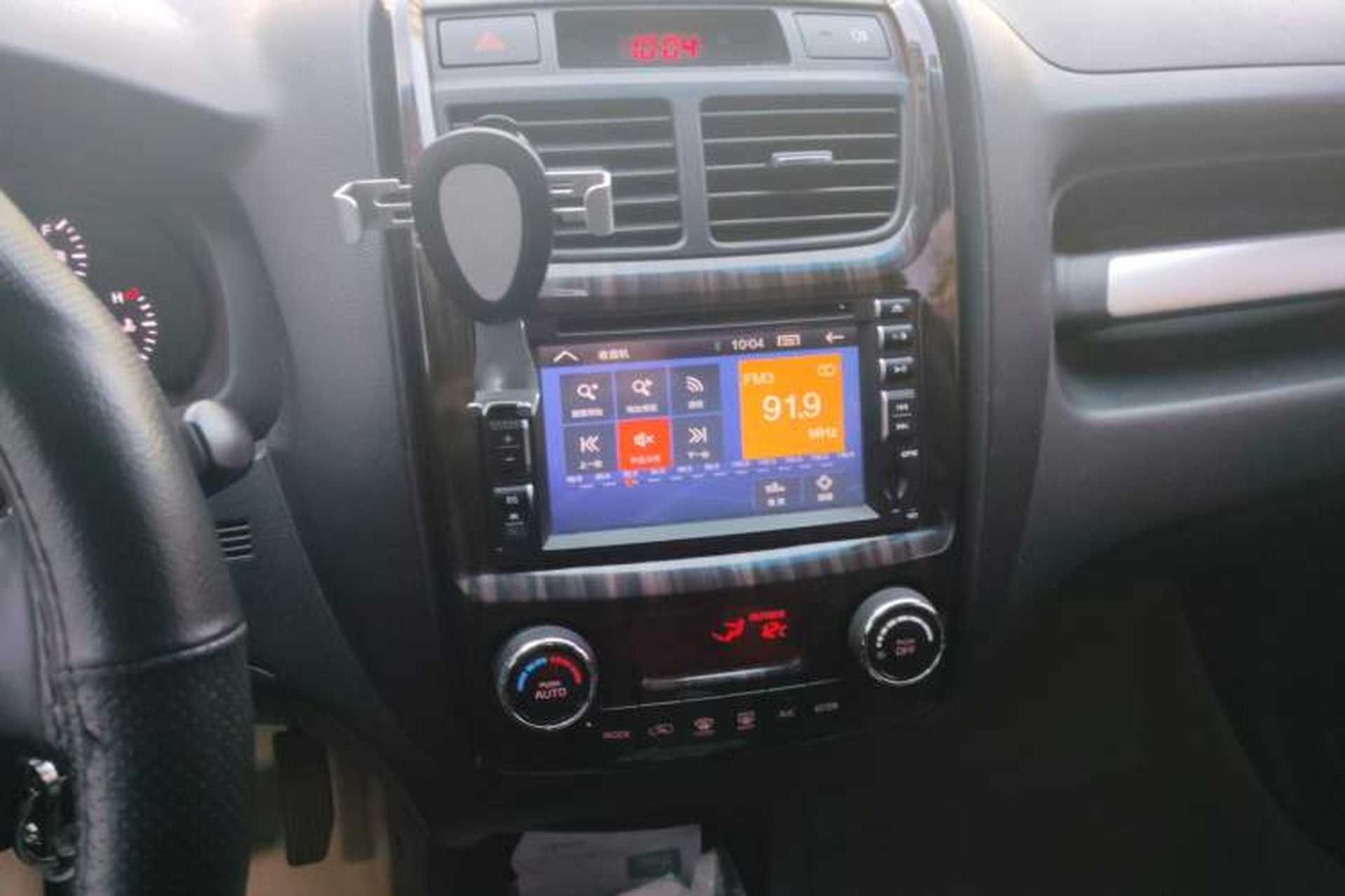 Used Kia Sportage 2013 2.0L Manual Two-Wheel Drive GLS Audio And AC Panel