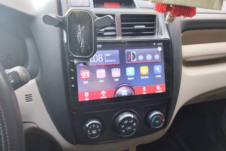 Used Kia Sportage 2013 2.0L Automatic Two-Wheel Drive GL Trim Audio And AC Panel