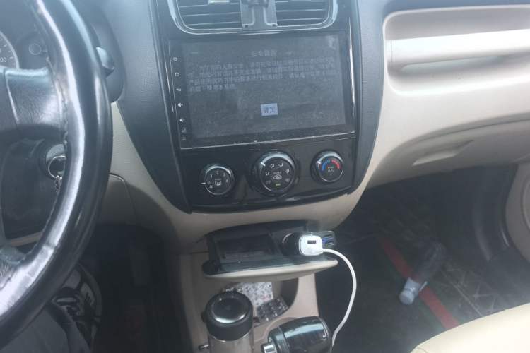 Used Kia Sportage 2013 2.0L Automatic Two-Wheel Drive GL Trim Audio And AC Panel