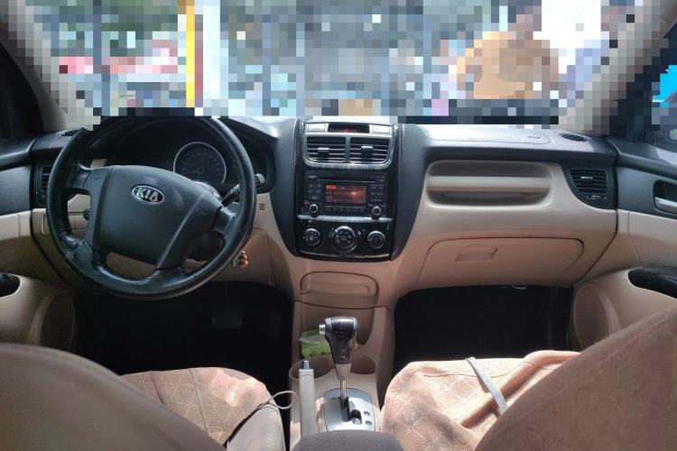 Used Kia Sportage 2013 2.0L Automatic Two-Wheel Drive GL Trim Center Console