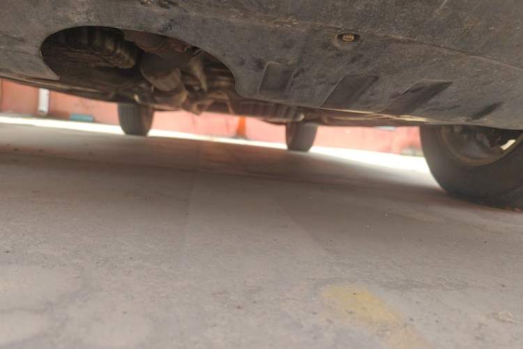 Used Kia Sportage 2013 2.0L Manual Two-Wheel Drive GL Trim Chassis Front