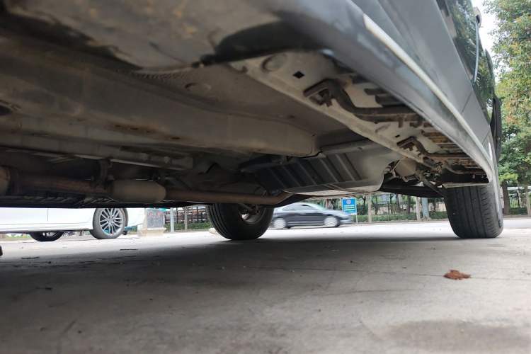 Used Kia Sportage 2013 2.0L Automatic Two-Wheel Drive GL Trim Chassis Front Left