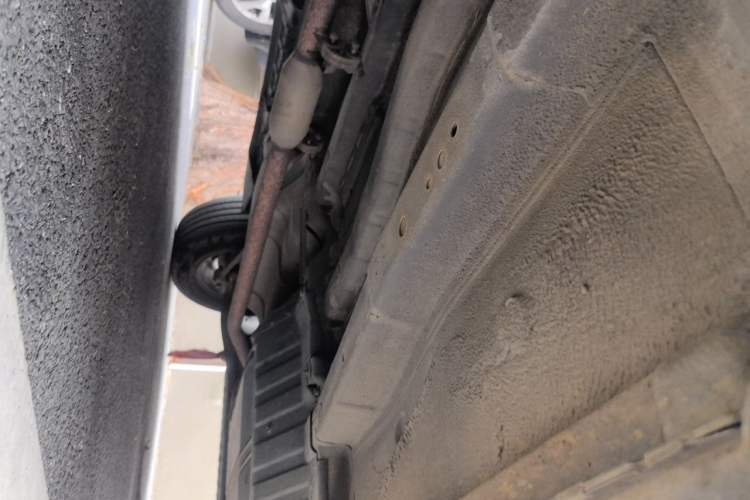 Used Kia Sportage 2013 2.0L Manual Two-Wheel Drive GLS Chassis Front Left