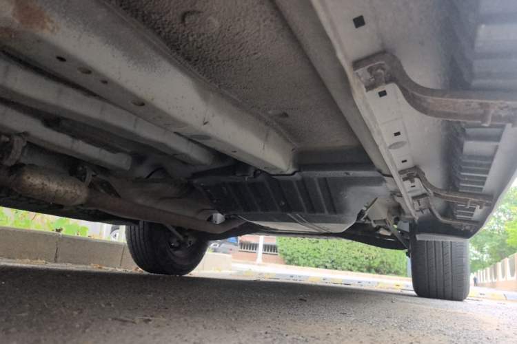 Used Kia Sportage 2013 2.0L Automatic Two-Wheel Drive DLX Trim Chassis Front Left