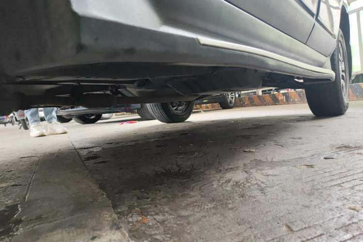 Used Kia Sportage 2013 2.0L Automatic Two-Wheel Drive GLS Trim Chassis Front Left