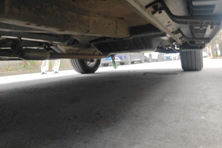 Used Kia Sportage 2013 2.0L Manual Two-Wheel Drive GL Trim Chassis Front Left