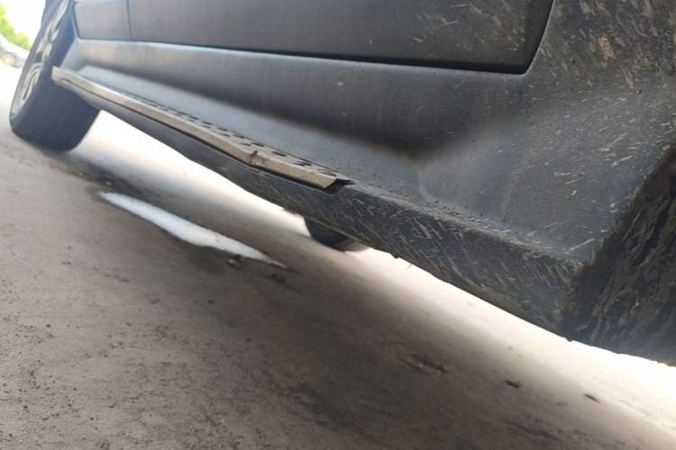 Used Kia Sportage 2013 2.0L Manual Two-Wheel Drive GLS Chassis Front Right