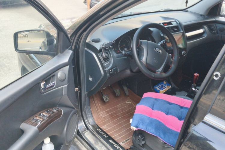 Used Kia Sportage 2013 2.0L Manual Two-Wheel Drive GLS Driver Seat