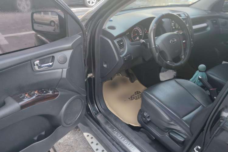 Used Kia Sportage 2013 2.0L Manual Two-Wheel Drive GLS Driver Seat