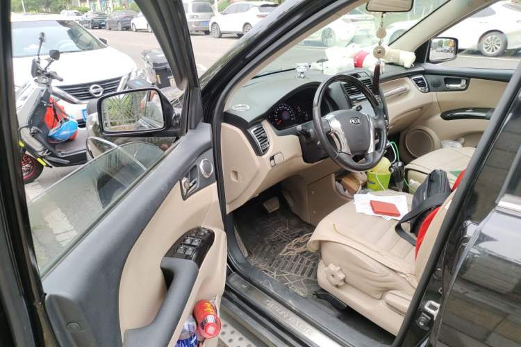 Used Kia Sportage 2013 2.0L Automatic Two-Wheel Drive DLX Trim Driver Seat