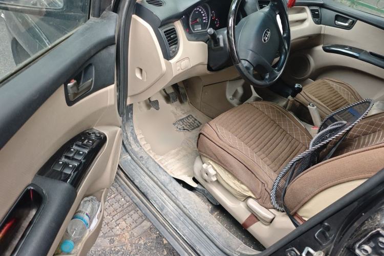 Used Kia Sportage 2013 2.0L Manual Two-Wheel Drive GL Trim Driver Seat