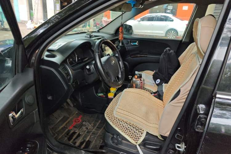 Used Kia Sportage 2013 2.0L Manual Two-Wheel Drive GLS Driver Seat