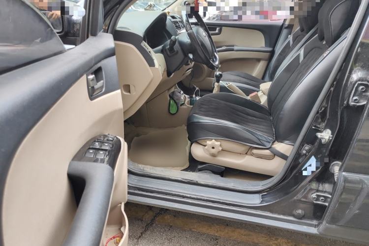 Used Kia Sportage 2013 2.0L Manual Two-Wheel Drive GL Trim Driver Seat