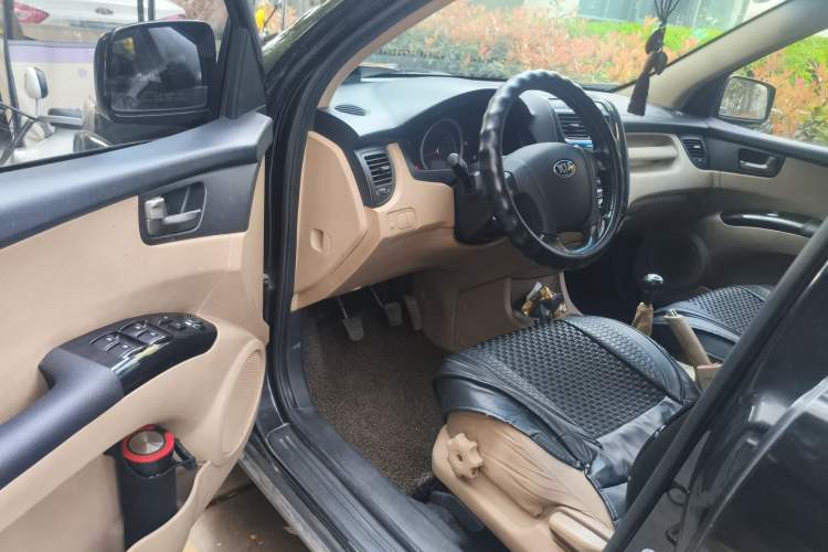 Used Kia Sportage 2013 2.0L Manual Two-Wheel Drive GL Trim Driver Seat