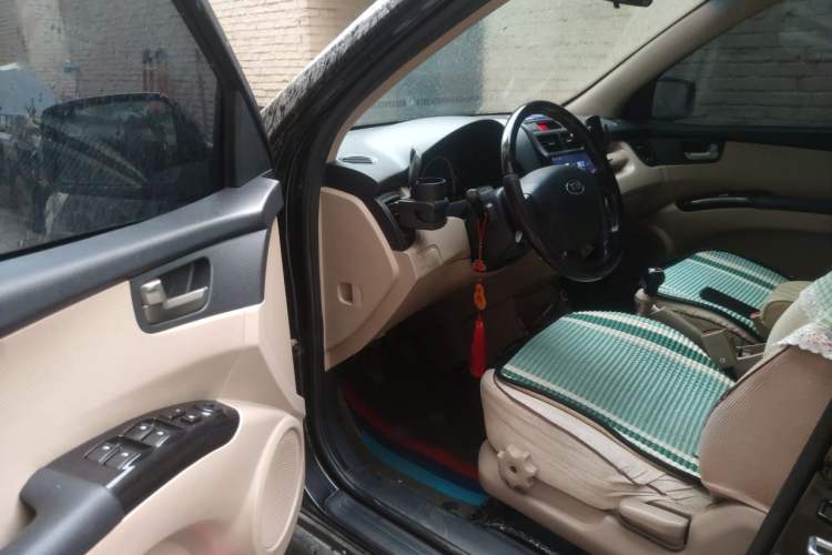 Used Kia Sportage 2013 2.0L Manual Two-Wheel Drive GL Trim Driver Seat