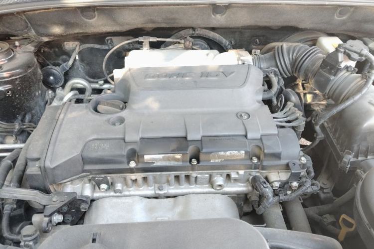Used Kia Sportage 2013 2.0L Automatic Two-Wheel Drive GL Trim Engine Bay