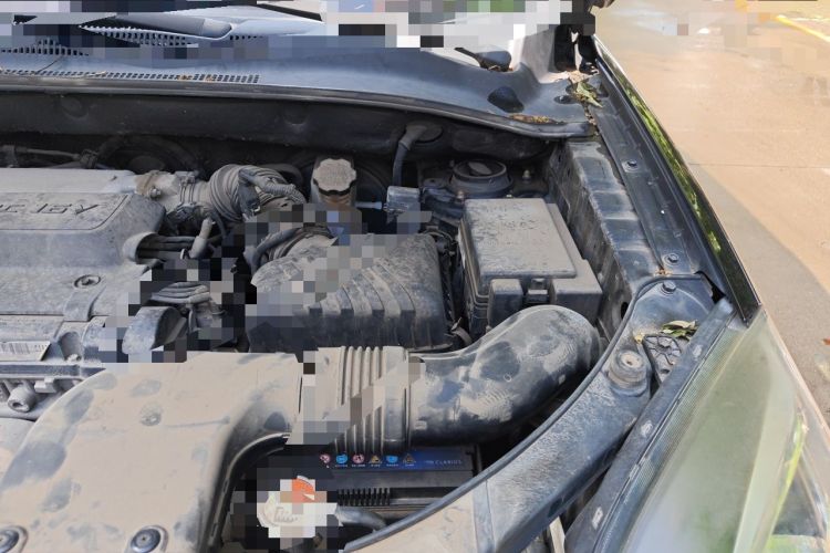 Used Kia Sportage 2013 2.0L Automatic Two-Wheel Drive GLS Trim Engine Bay Left