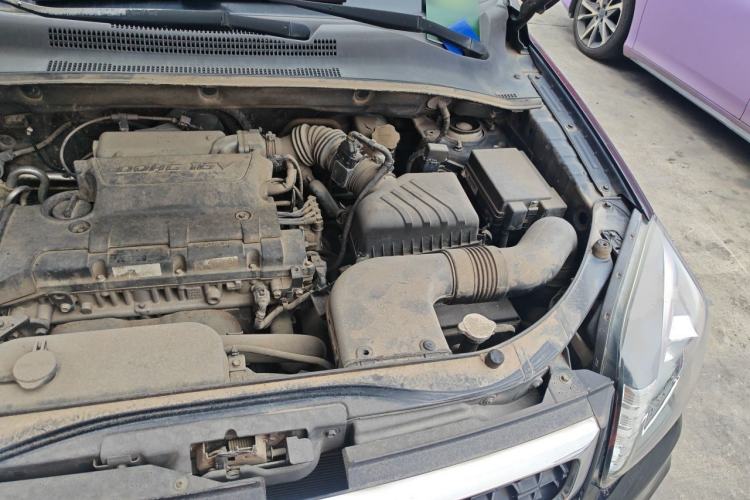 Used Kia Sportage 2013 2.0L Automatic Two-Wheel Drive GL Trim Engine Bay Left
