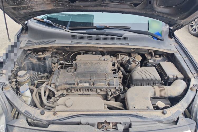 Used Kia Sportage 2013 2.0L Automatic Two-Wheel Drive GL Trim Engine Bay