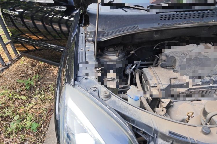 Used Kia Sportage 2013 2.0L Automatic Two-Wheel Drive GLS Trim Engine Bay Right