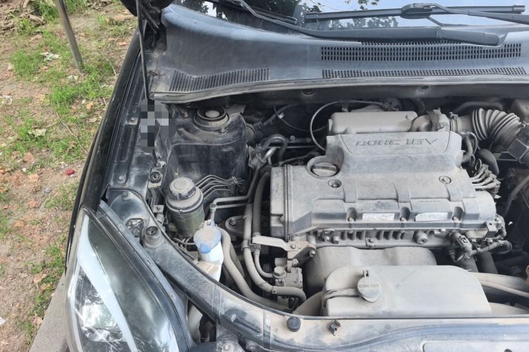 Used Kia Sportage 2013 2.0L Automatic Two-Wheel Drive DLX Trim Engine Bay Right