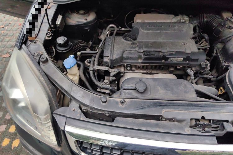 Used Kia Sportage 2013 2.0L Automatic Two-Wheel Drive GL Trim Engine Bay Right