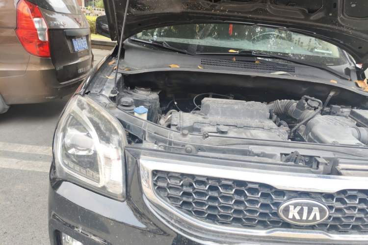 Used Kia Sportage 2013 2.0L Automatic Two-Wheel Drive GL Trim Engine Bay Right