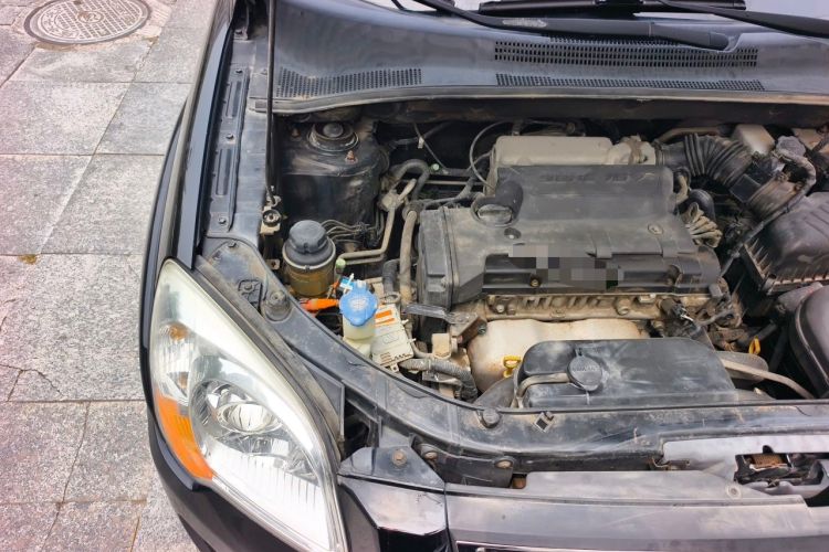 Used Kia Sportage 2013 2.0L Automatic Two-Wheel Drive GL Trim Engine Bay Right