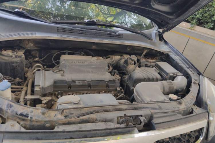 Used Kia Sportage 2013 2.0L Automatic Two-Wheel Drive GL Trim Engine Bay