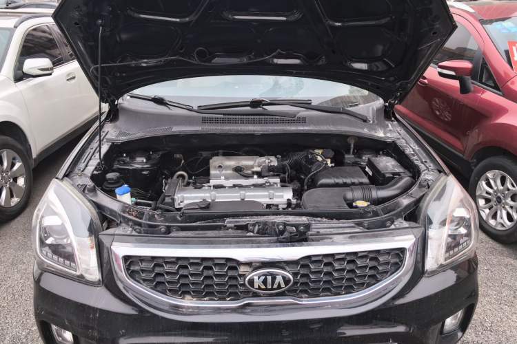 Used Kia Sportage 2013 2.0L Automatic Two-Wheel Drive GL Trim Engine Bay