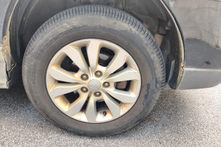 Used Kia Sportage 2013 2.0L Manual Two-Wheel Drive GL Trim Exterior 1