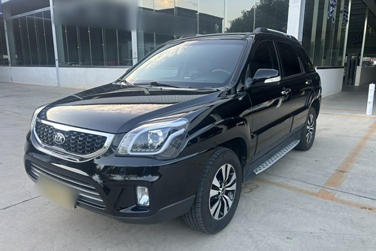 Used Kia Sportage 2013 2.0L Manual Two-Wheel Drive GLS Exterior 2