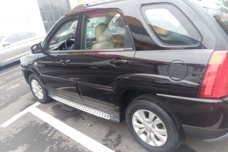 Used Kia Sportage 2013 2.0L Automatic Two-Wheel Drive GL Trim Exterior 3