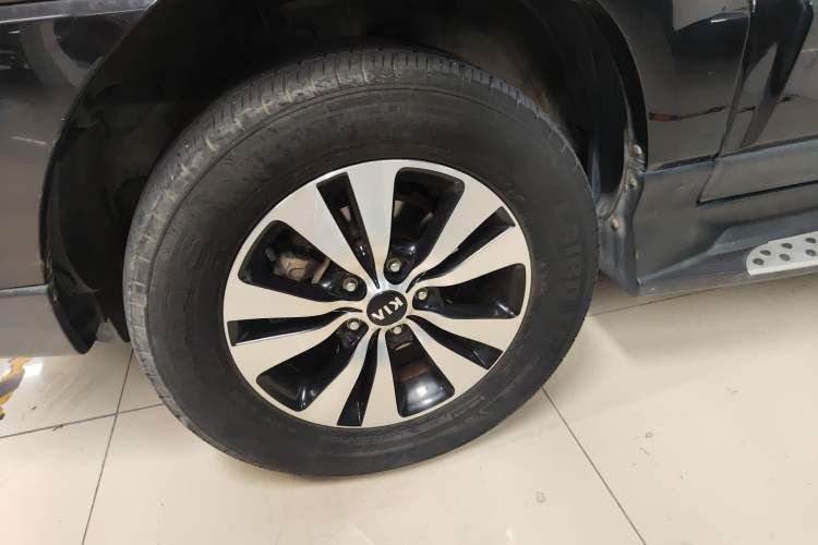Used Kia Sportage 2013 2.0L Automatic Two-Wheel Drive GLS Trim Exterior 5
