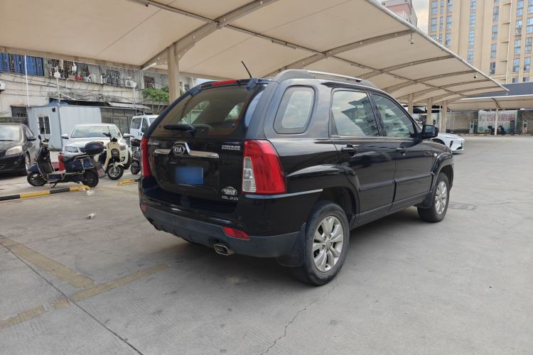 Used Kia Sportage 2013 2.0L Manual Two-Wheel Drive GL Trim Exterior 5