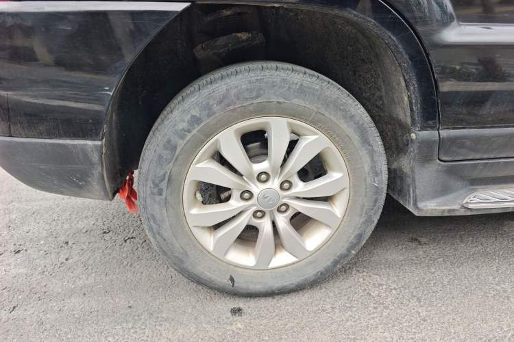 Used Kia Sportage 2013 2.0L Manual Two-Wheel Drive GL Trim Exterior 5