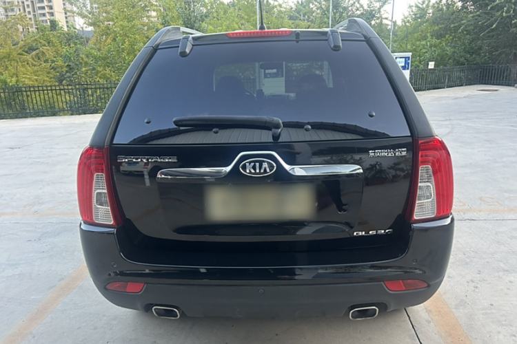 Used Kia Sportage 2013 2.0L Manual Two-Wheel Drive GLS Exterior 6