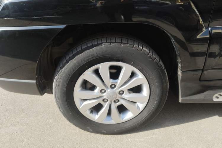 Used Kia Sportage 2013 2.0L Automatic Two-Wheel Drive GL Trim Exterior 7