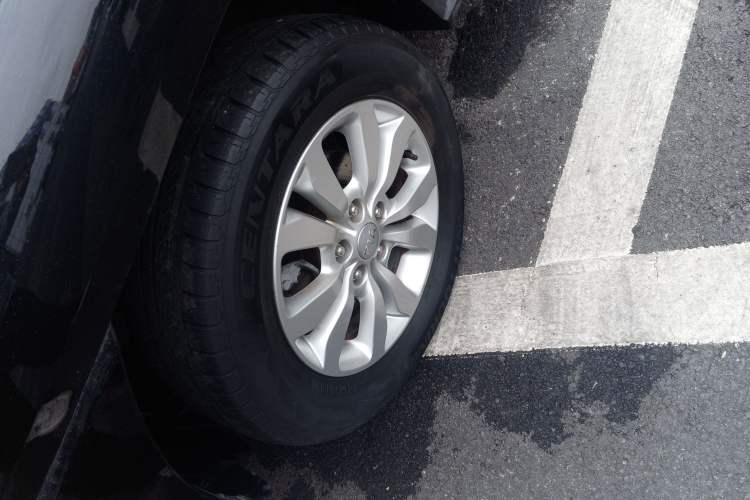 Used Kia Sportage 2013 2.0L Automatic Two-Wheel Drive GL Trim Exterior 7