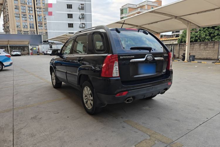 Used Kia Sportage 2013 2.0L Manual Two-Wheel Drive GL Trim Exterior 7