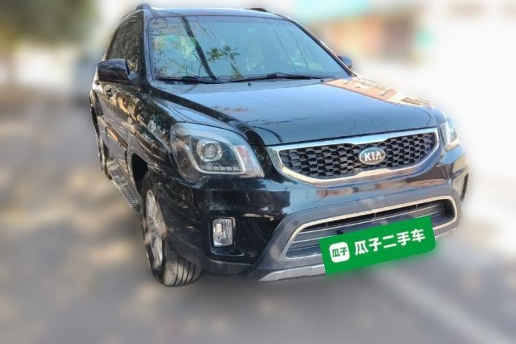 Used Kia Sportage 2013 2.0L Automatic Two-Wheel Drive GL Trim Front Right 45 Deg