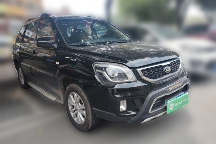 Used Kia Sportage 2013 2.0L Automatic Two-Wheel Drive GL Trim Front Right 45 Deg
