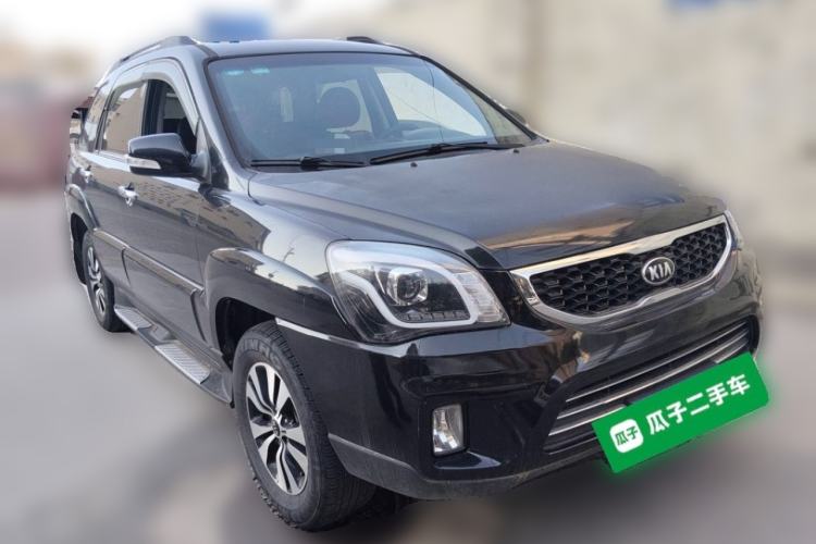 Used Kia Sportage 2013 2.0L Automatic Two-Wheel Drive GLS Trim Front Right 45 Deg