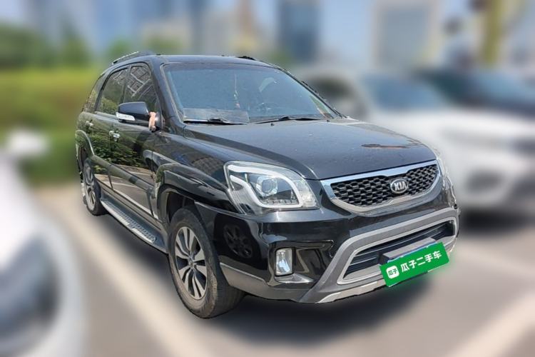 Used Kia Sportage 2013 2.0L Manual Two-Wheel Drive GLS Front Right 45 Deg