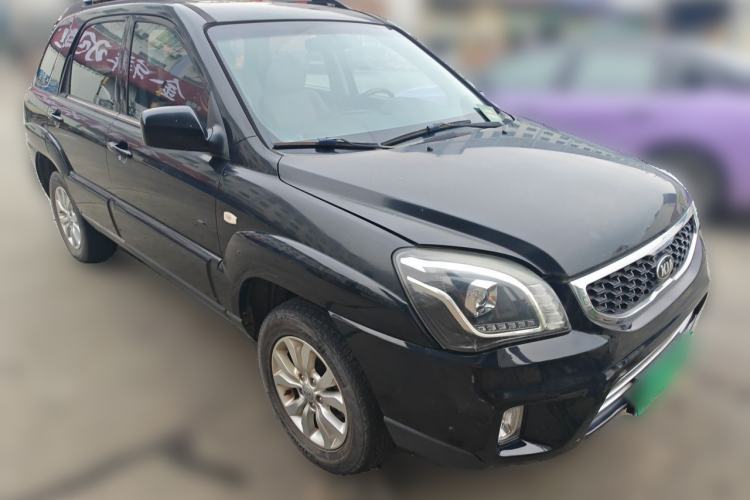 Used Kia Sportage 2013 2.0L Automatic Two-Wheel Drive GL Trim Front Right 45 Deg