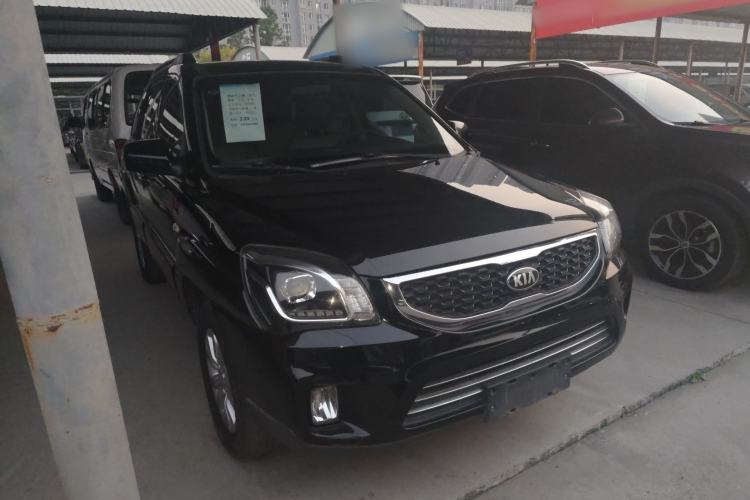Used Kia Sportage 2013 2.0L Automatic Two-Wheel Drive GL Trim Front Right 45 Deg