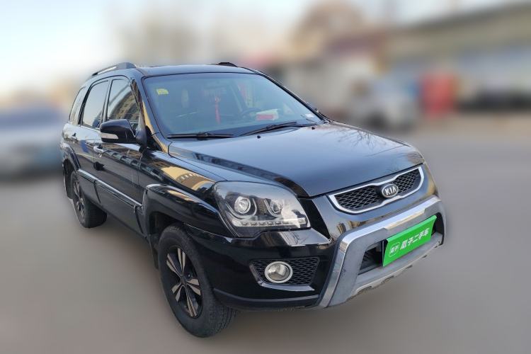 Used Kia Sportage 2013 2.0L Automatic Two-Wheel Drive GLS Trim Front Right 45 Deg