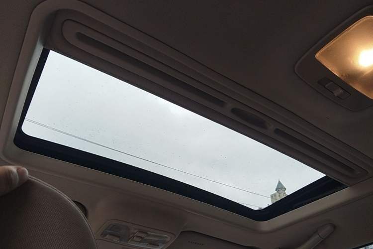 Used Kia Sportage 2013 2.0L Automatic Two-Wheel Drive GL Trim Headliner