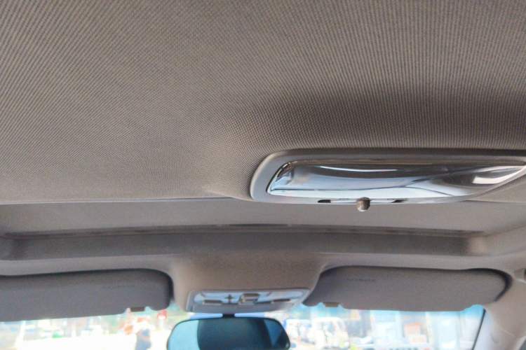 Used Kia Sportage 2013 2.0L Manual Two-Wheel Drive GLS Headliner